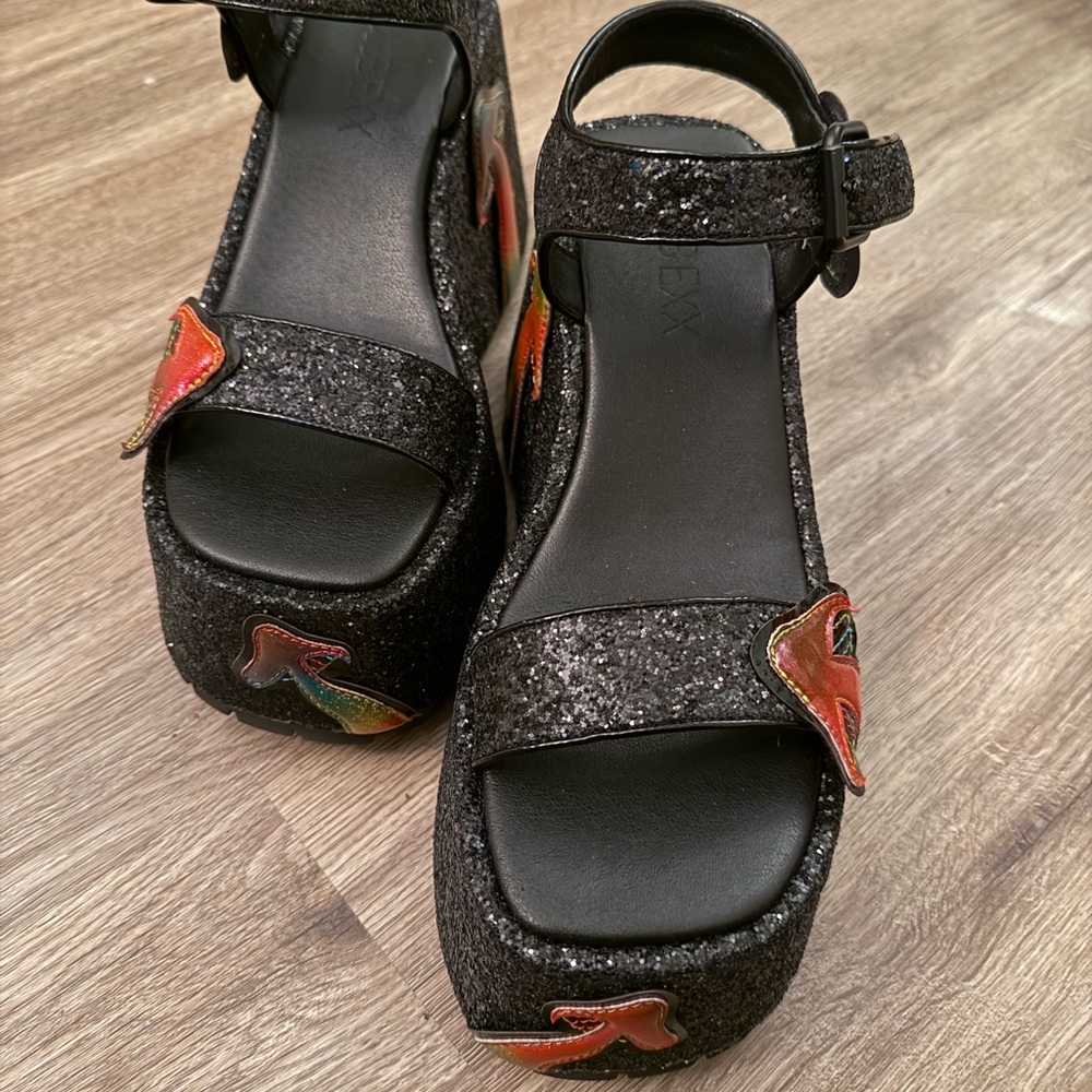 Colorful Platform Sandals - Picture 5 of 10
